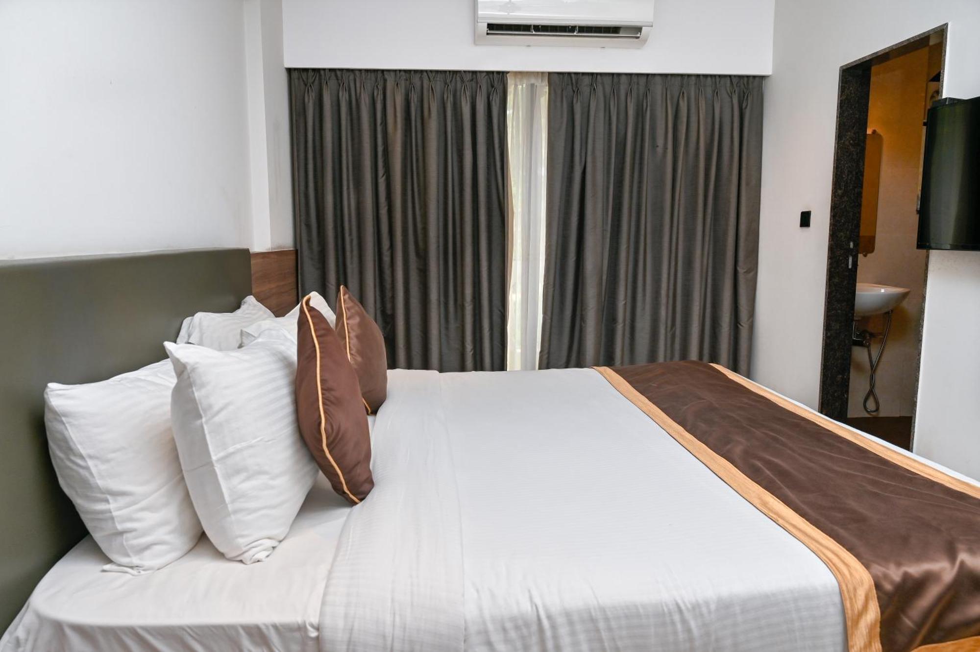 Regenta Inn Palacio De Goa, Panjim باناجي المظهر الخارجي الصورة